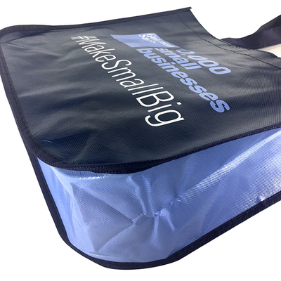 bolsos tejidos CMYK del polipropileno 120gsm de los 35x15x40cm con las manijas