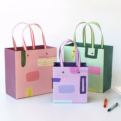 Los bolsos no tejidos 40g de la Navidad CMYK los 32x11x25cm son Eco amistoso