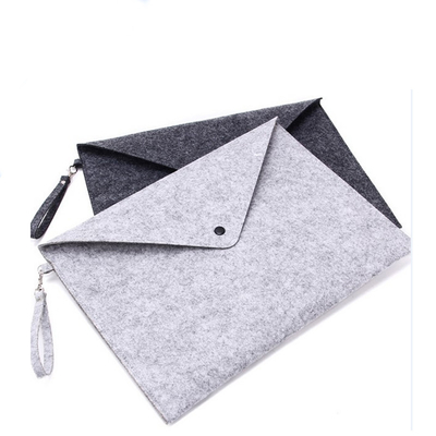 La manga del embalaje los 33.5cmx24cm del OEM del gris sentía a Tote Bag
